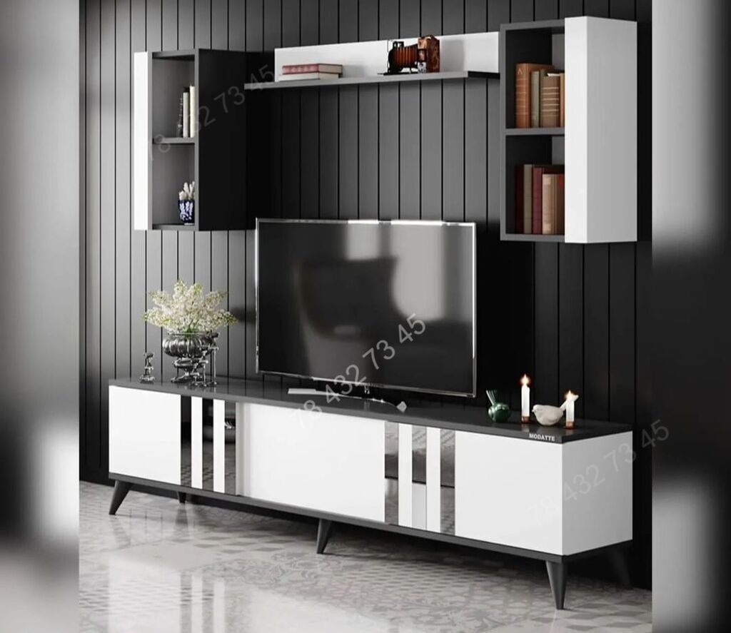 Meuble TV Noir & Blanc - Avec Bandes Argentées - 1m80 Meuble TV Noir & Blanc - Avec Bandes Argentées - 1m80