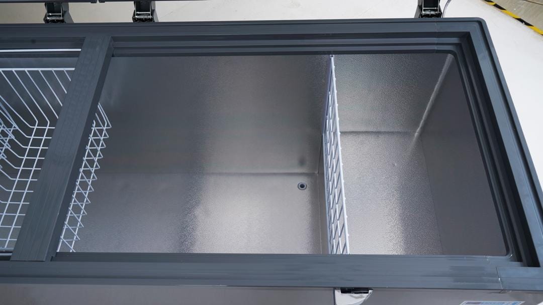 CONGELATEUR ASTECH HORIZONTAL 700LITRES GRIS CH700GM CONGELATEUR ASTECH HORIZONTAL 700LITRES GRIS CH700GM