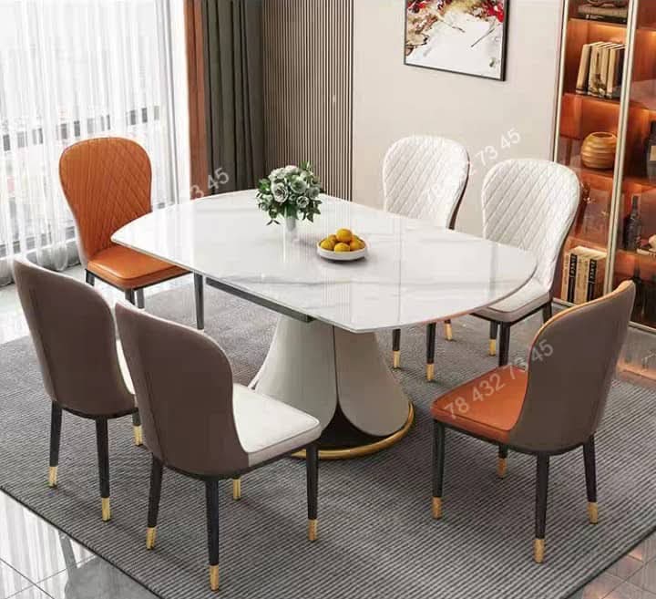 Table A Manger Extensible - Marbre Blanc et Pied en Cône