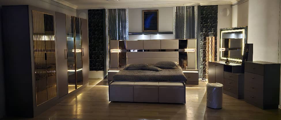 Chambre A coucher 6 Battants 6 Pièces Gris Beige - Blanc Pusat