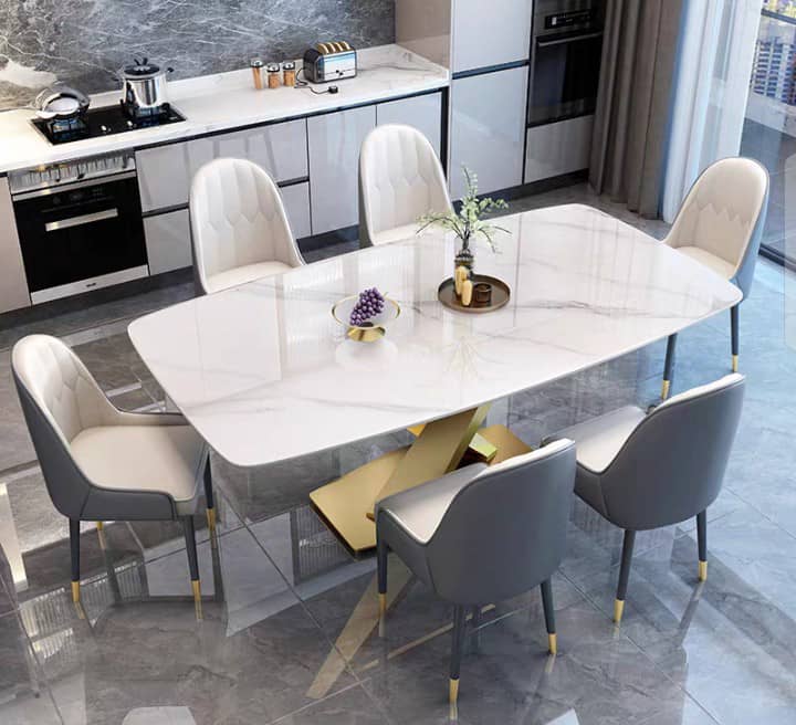 Table A Manger - Marbre Blanc et Pied Doré en X