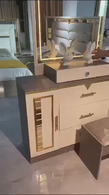 CHAMBRE A COUCHER 6BATTANTS 4PIECES